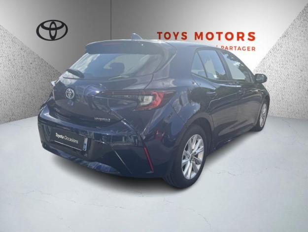 TOYOTA Corolla Hybrid Dynamic Business   