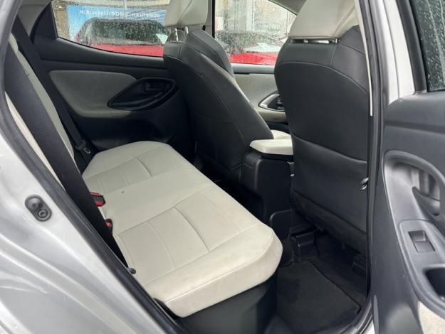 TOYOTA Yaris Hybride 116h Iconic / Toit Pano / Pack Techno  
