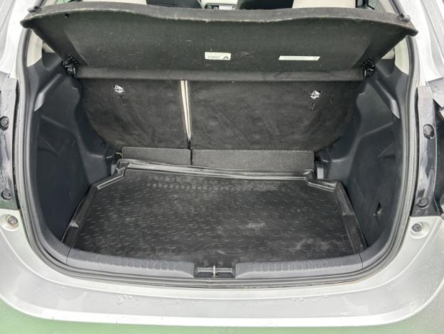 TOYOTA Yaris Hybride 116h Iconic / Toit Pano / Pack Techno  