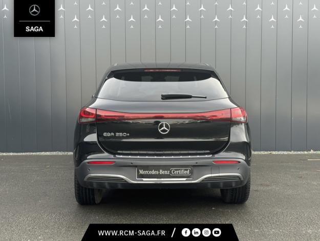 MERCEDES-BENZ EQA 250+ AMG Line  