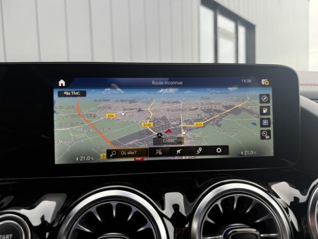 MERCEDES-BENZ EQA 250+ AMG Line  