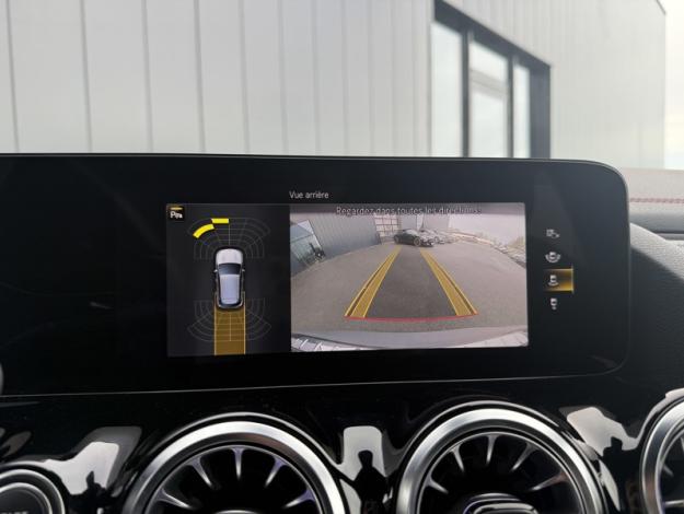 MERCEDES-BENZ EQA 250+ AMG Line  