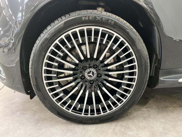 MERCEDES-BENZ EQC 400 4MATIC AMG line  