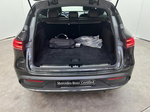 MERCEDES-BENZ EQC 400 4MATIC AMG line  