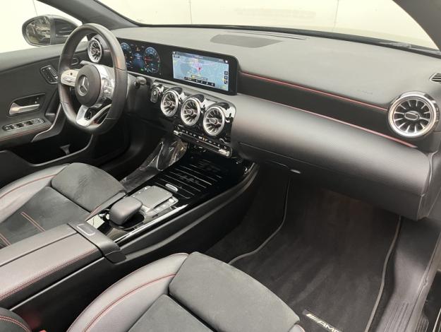 MERCEDES-BENZ Classe A 250 e AMG Line  