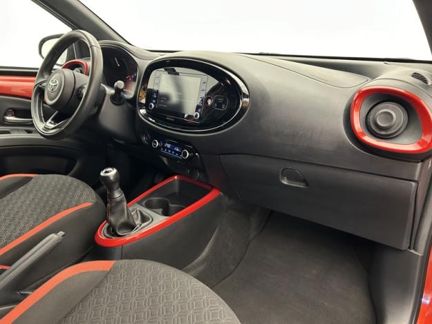 TOYOTA Aygo X 1.0 VVT-i 72 Design  pack zen