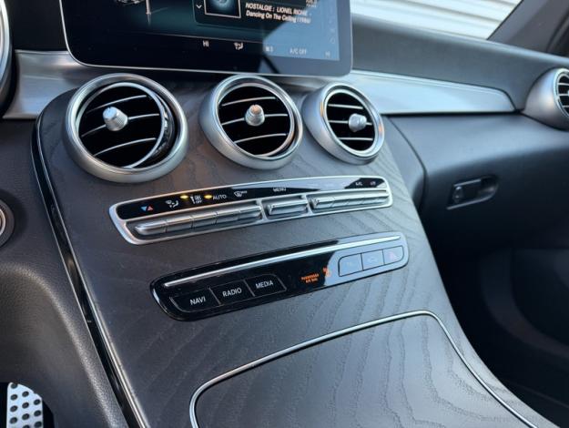 MERCEDES-BENZ Classe C Cabriolet Classe C 220 d Cabriolet AMG Line  Classe C CAB/205 Classe C 220 d Cabriolet AMG Line