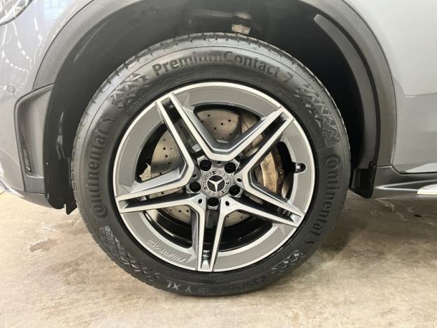 MERCEDES-BENZ GLC SUV GLC 300e 4MATIC SUV AMG Line  
