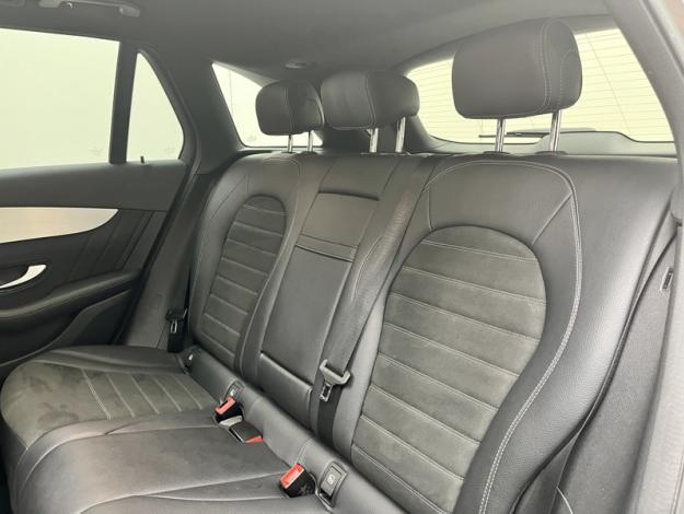 MERCEDES-BENZ GLC SUV GLC 300e 4MATIC SUV AMG Line  