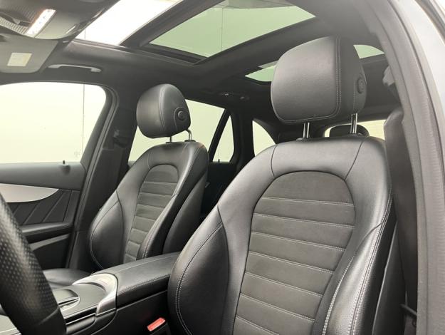 MERCEDES-BENZ GLC SUV GLC 300e 4MATIC SUV AMG Line  