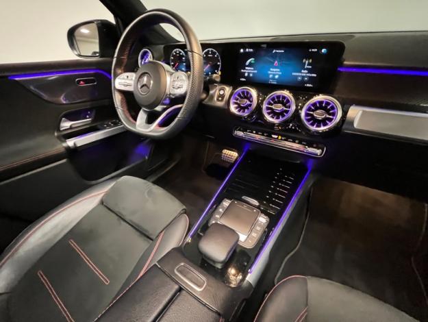 MERCEDES-BENZ GLB 200 d AMG Line  