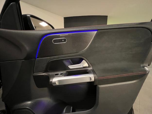 MERCEDES-BENZ GLB 200 d AMG Line  