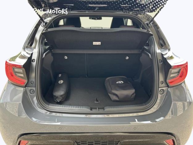 TOYOTA Yaris Hybride 130h GR SPORT  