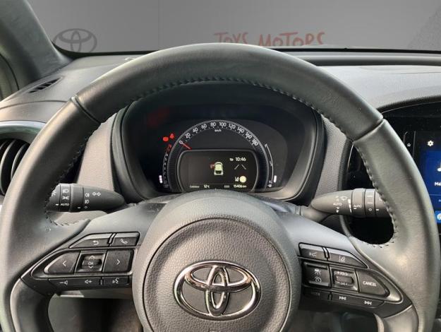 TOYOTA Aygo X 1.0 VVT-i 72 Design / Pack ZEN / Radars  