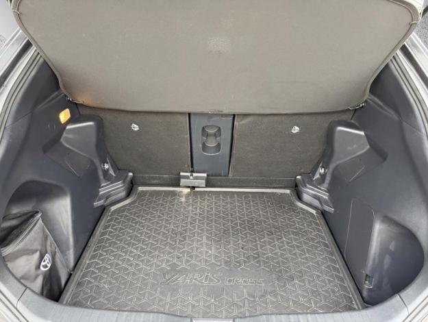 TOYOTA Yaris Cross 1.5 HYBRID 116H DESIGN AUTO  