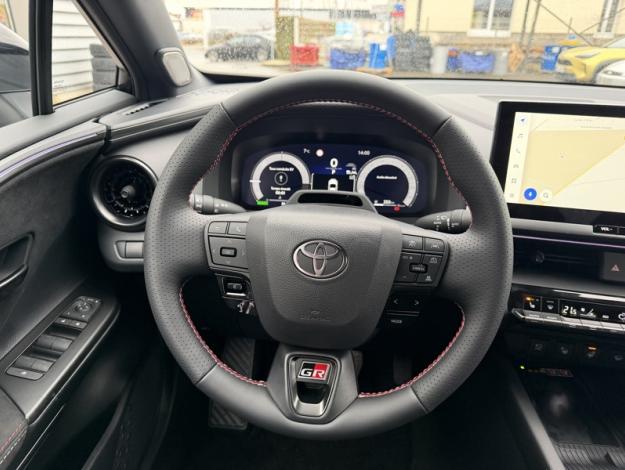 TOYOTA C-HR 1.8 Hybride 140 GR Sport Pack Techno +   C HR HYBRIDE NG HYBRIDE 140 GRS PACK TECHNO MY26