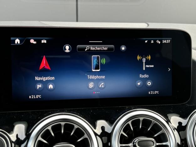 MERCEDES-BENZ GLA 200 d AMG Line  GLA 200 d AMG Line