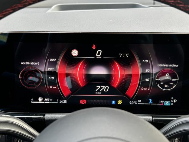 MERCEDES-BENZ GLA 200 d AMG Line  GLA 200 d AMG Line