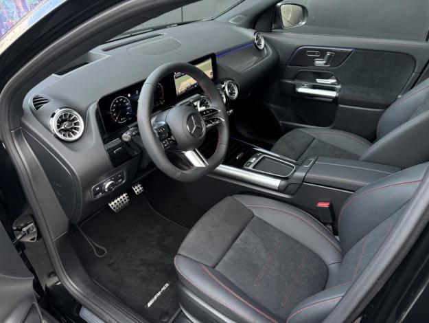 MERCEDES-BENZ GLA 200 d AMG Line  GLA 200 d AMG Line