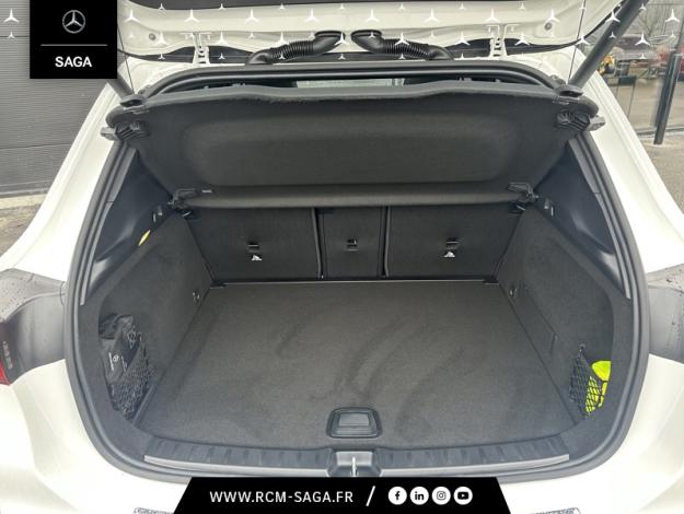 MERCEDES-BENZ GLA 200 d AMG Line  GLA 200 d AMG Line