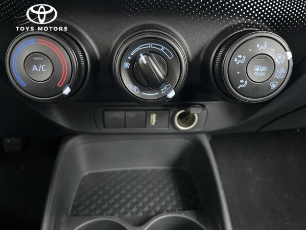 TOYOTA Aygo X Active Business   