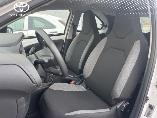 TOYOTA Aygo X Active Business   