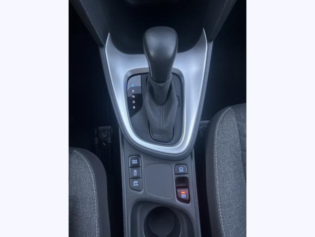 TOYOTA  1.5 HYBRID 116H Design Cargo   