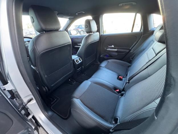 MERCEDES-BENZ EQA 250 Progressive Line  