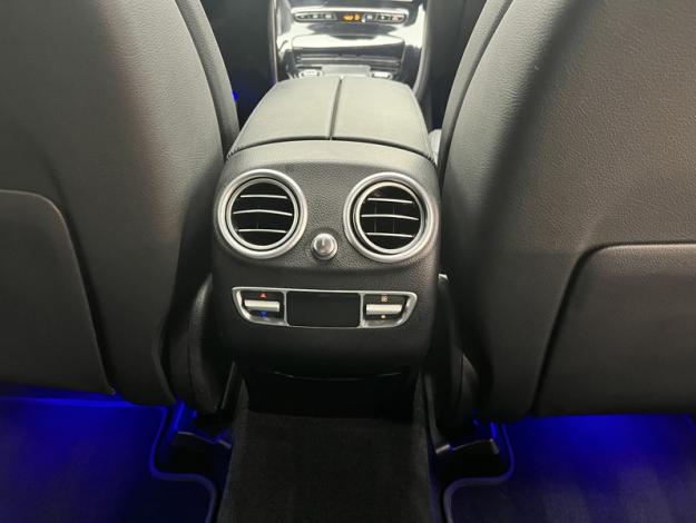 MERCEDES-BENZ EQC 400 4MATIC AMG line  