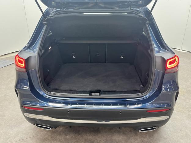 MERCEDES-BENZ GLA 200 d AMG Line  
