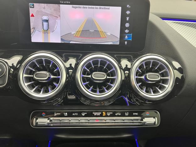 MERCEDES-BENZ GLA 200 d AMG Line  