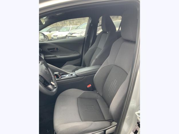 TOYOTA C-HR 2.0 PHEV 225 Design   