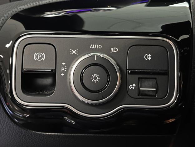 MERCEDES-BENZ CLA Shooting Brake CLA 200 d Shooting Brake AMG Line  