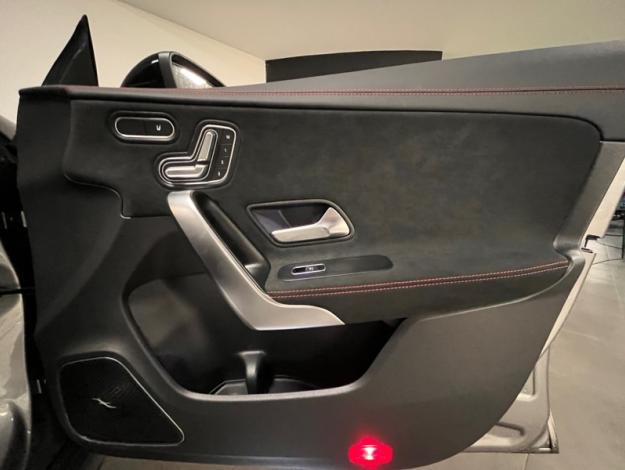 MERCEDES-BENZ CLA Shooting Brake CLA 200 d Shooting Brake AMG Line  