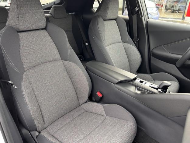 TOYOTA C-HR 1.8 Hybride 140 Graphic  