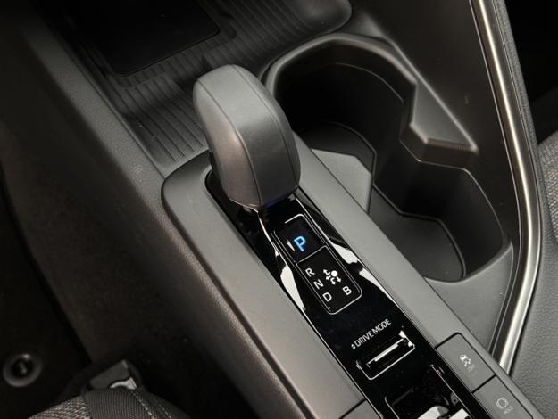 TOYOTA C-HR 1.8 Hybride 140 Graphic  