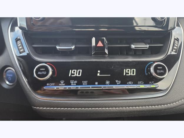 TOYOTA Corolla Hybride 122h Dynamic Business   