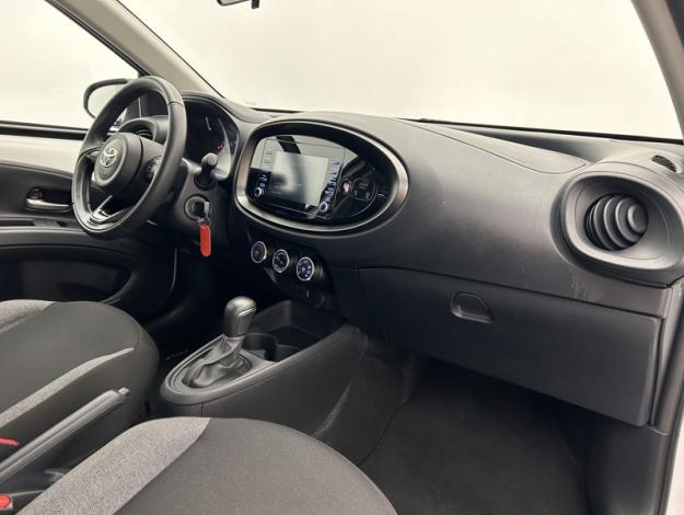 TOYOTA Aygo X 1.0 S-CVT 72 Dynamic  