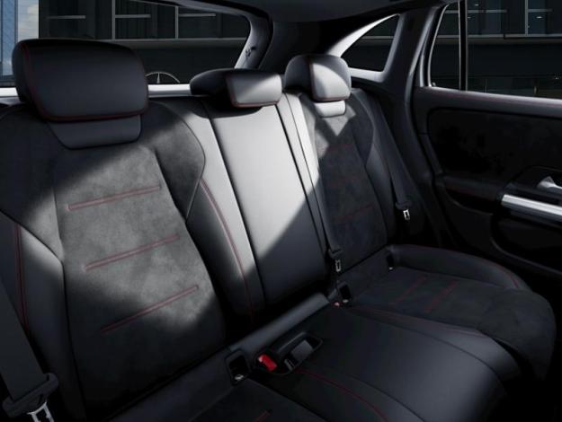 MERCEDES-BENZ GLA 180 GLA 180 Star Edition  Star Edition