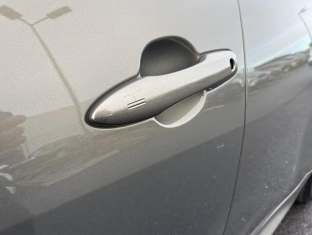 TOYOTA Yaris Hybride 116h Design  