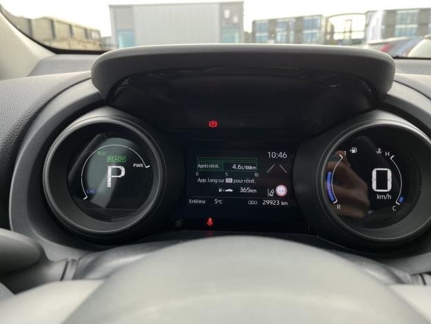 TOYOTA Yaris Hybride 116h Design  