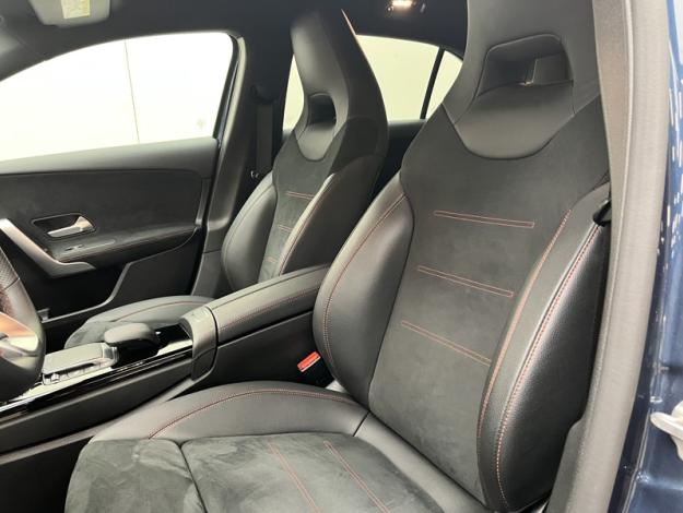 MERCEDES-BENZ Classe A 200 d AMG Line  