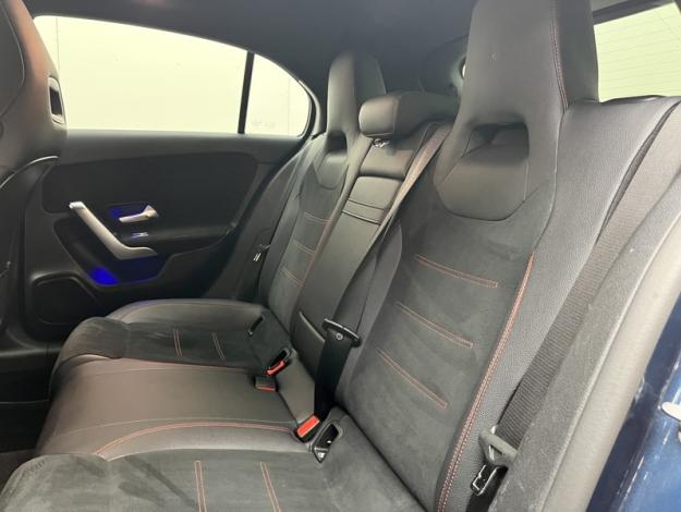 MERCEDES-BENZ Classe A 200 d AMG Line  