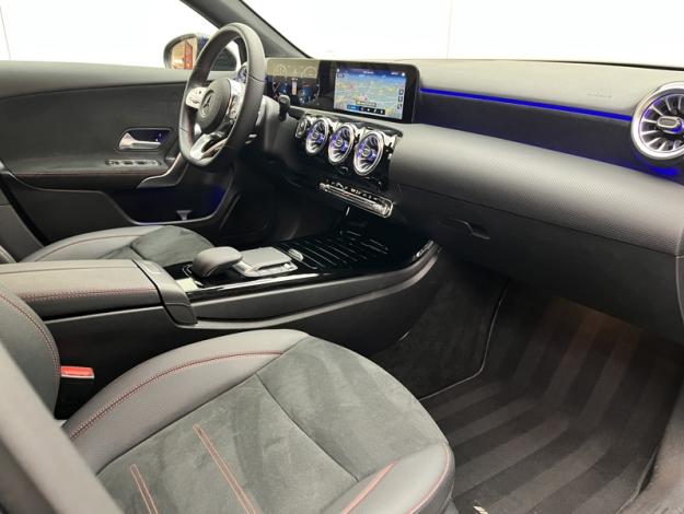 MERCEDES-BENZ Classe A 200 d AMG Line  