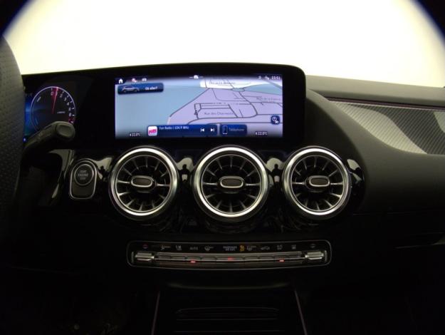 MERCEDES-BENZ GLA 250 e Hybrid EQ AMG Line  