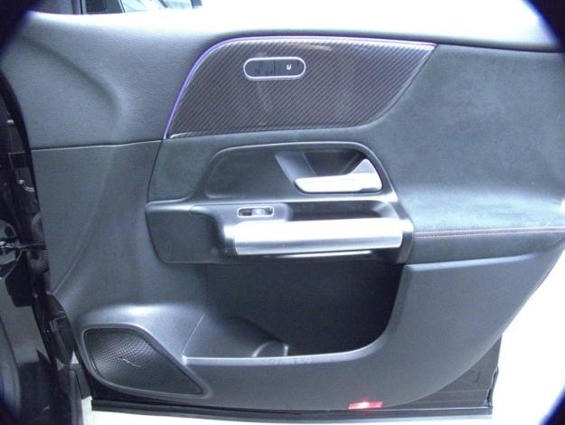 MERCEDES-BENZ GLA 250 e Hybrid EQ AMG Line  