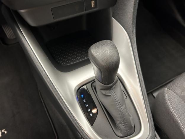 TOYOTA Yaris 116h Design  PACK CONFORT