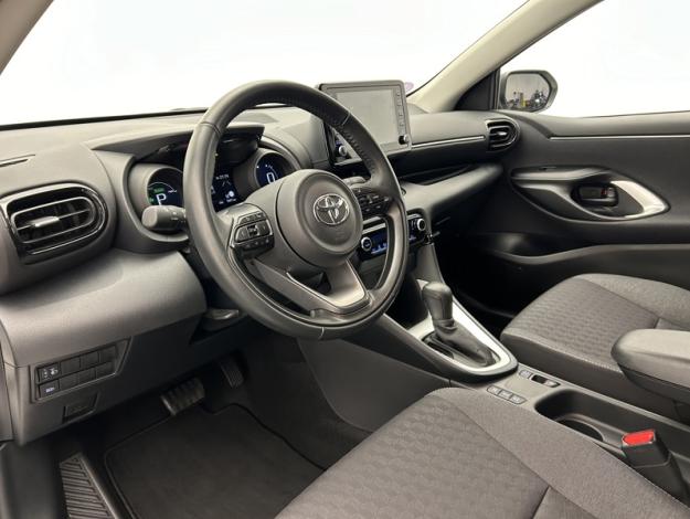 TOYOTA Yaris 116h Design  PACK CONFORT