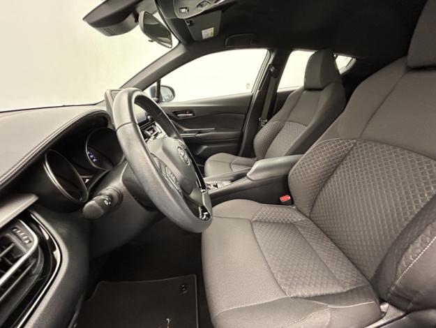 TOYOTA C-HR 1.8 Hybride 122 Dynamic  