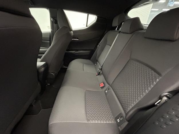 TOYOTA C-HR 1.8 Hybride 122 Dynamic  